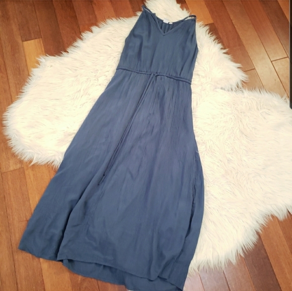 NWOT Gap Crinkle Halter Midi Dress - Picture 3 of 5